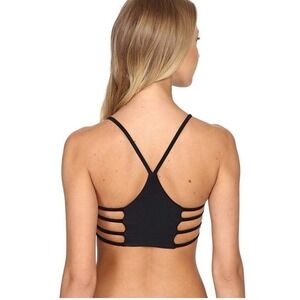 NWT Onzie Vinyasa Bra Black Strappy Cage Back Sports Bra Size L/XL